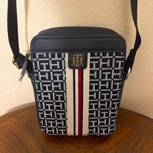 Tommy Hilfiger Jacquard CrossBody Bag